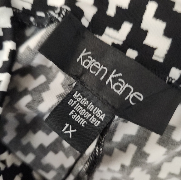 Karen Kane Woman Black and White Stretch Leisure Pants Size 1X Plus - Picture 4 of 5